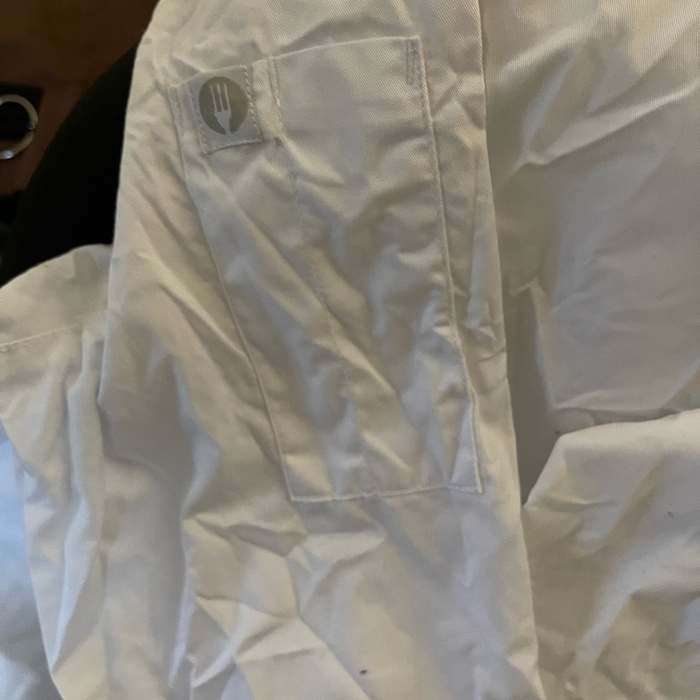 White Wrap-Style chef Top - Picture 4 of 6